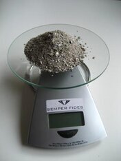 300 g Krematoriumsasche für die Herstellung eines Diamanten 300 g Krematoriumsasche für die Herstellung eines Diamanten